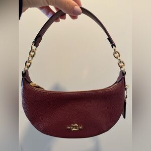 Coach mini Payton in wine red